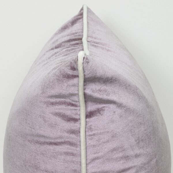 Porpara Purple Velvet Cushion