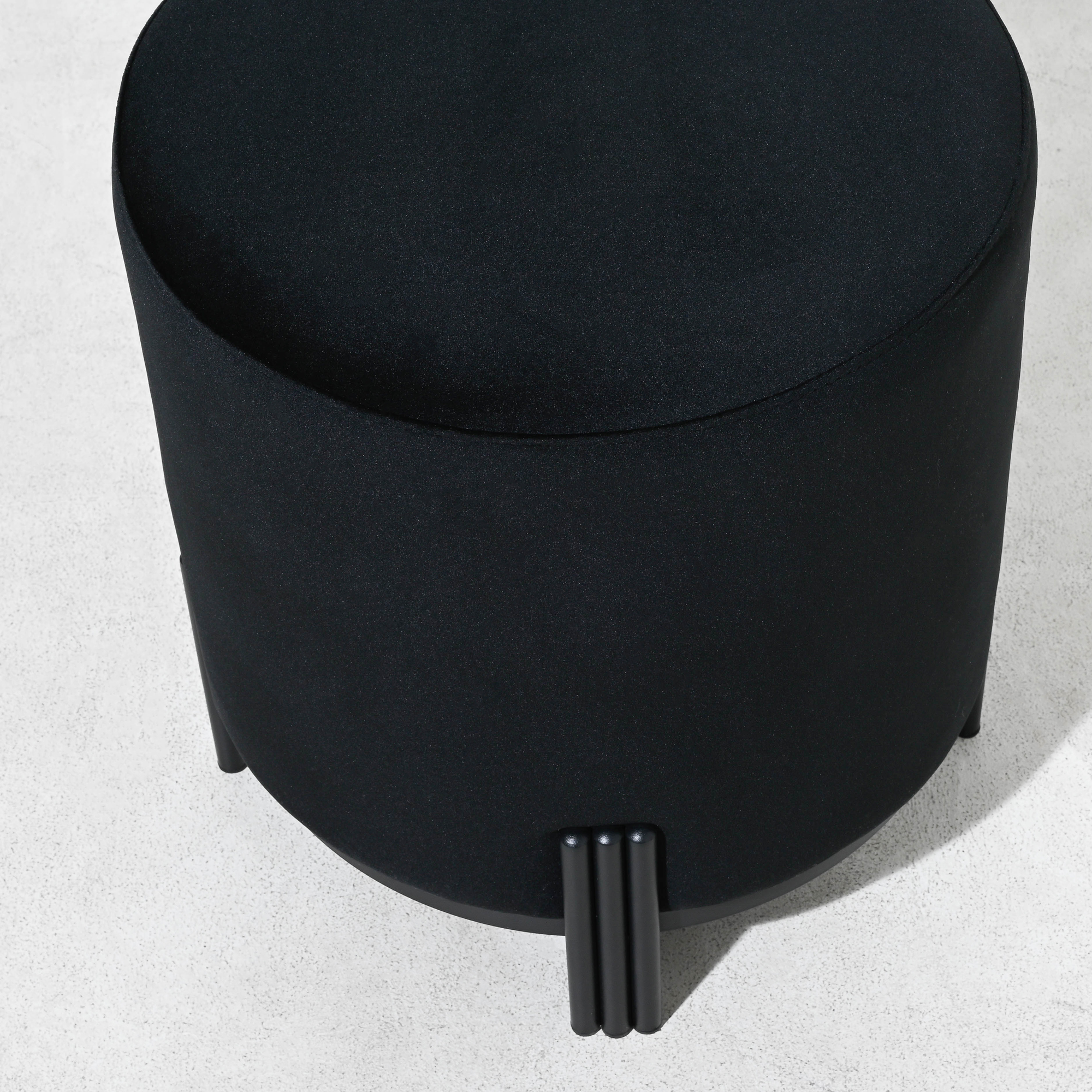 Luca Ottoman - Black - Image 4