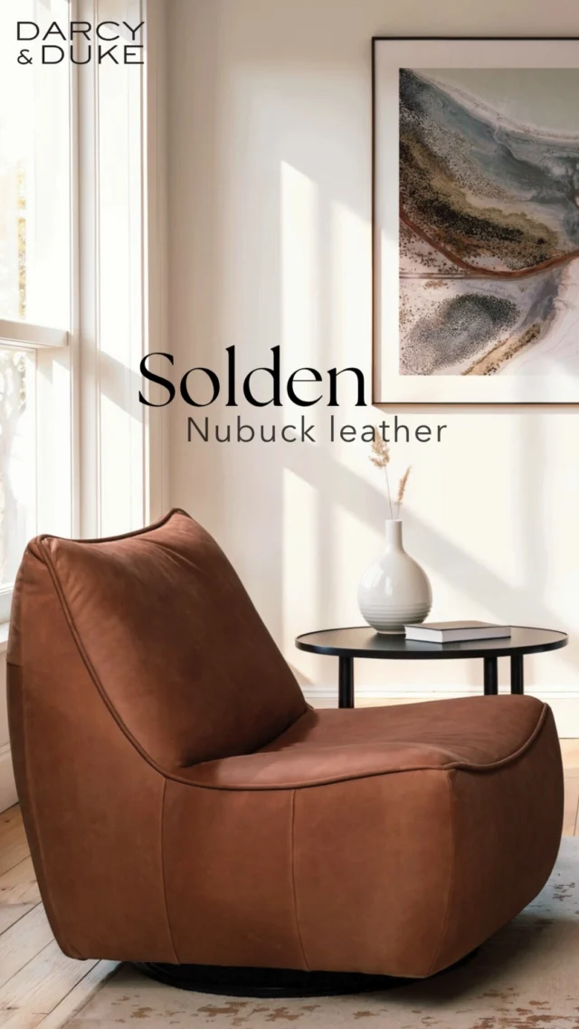 The Solden Swivel Lounge Chair combines generous proportions with premium nubuck leather. It is crafted from top-grain cowhide and expertly buffed for a soft, velvety feel.